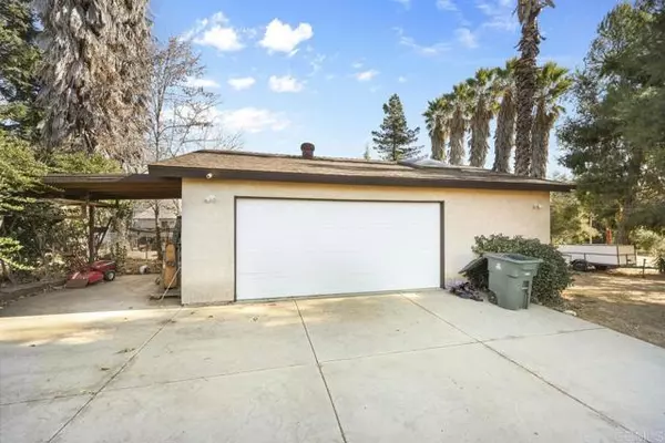 Alpine, CA 91901,1347 Hillcrest Drive