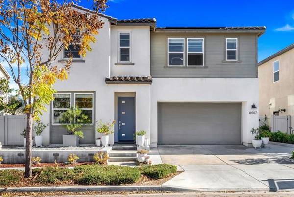 8987 Hightail Drive, Santee, CA 92071