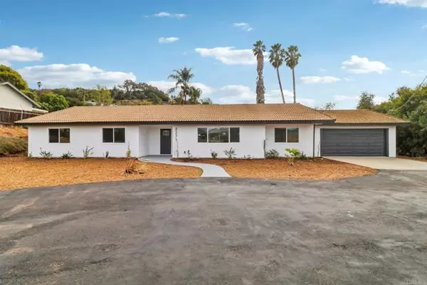 2271 Mountain View Drive, Escondido, CA 92027