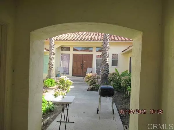 Bonita, CA 91902,331 Canyon Ridge Drive