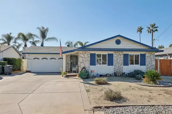 13037 S Mountain Drive, Lakeside, CA 92040