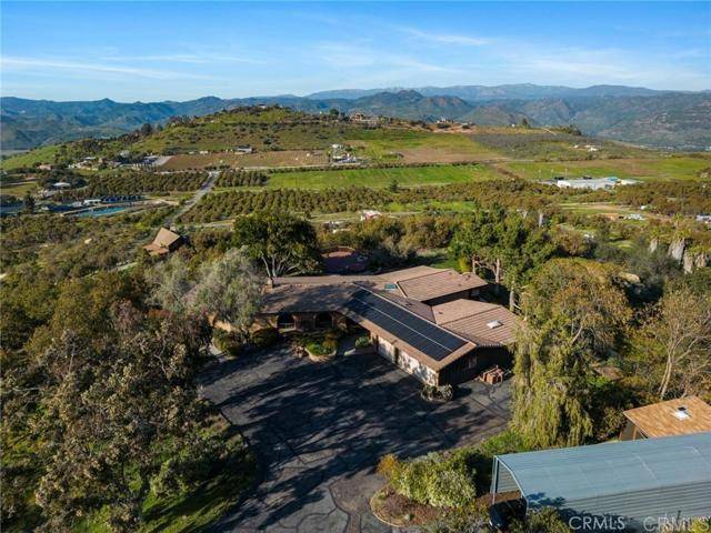 15735 Highland Valley Rd, Escondido, CA 92025