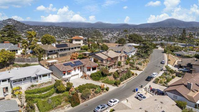 La Mesa, CA 91941,4331 Summit Drive