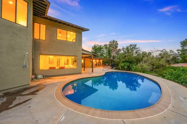 La Mesa, CA 91941,4344 Calavo Drive