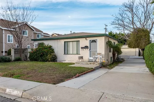 2227 Voorhees Avenue, Redondo Beach, CA 90278