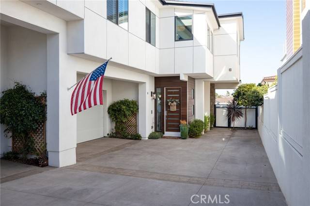 2213 Speyer Lane #B, Redondo Beach, CA 90278