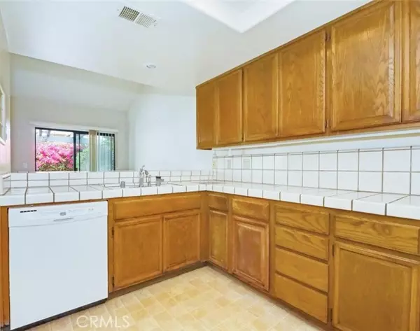 Manhattan Beach, CA 90266,32 Cayman Court