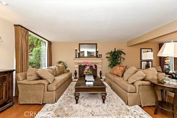 Palos Verdes Estates, CA 90274,2633 Via Olivera