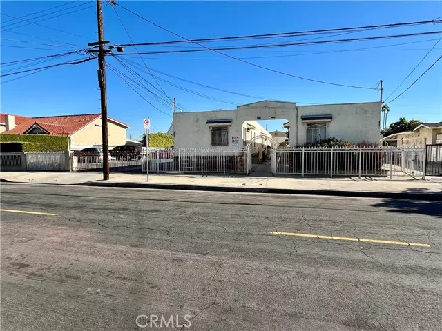 Wilmington, CA 90744,1526 Bay View Avenue