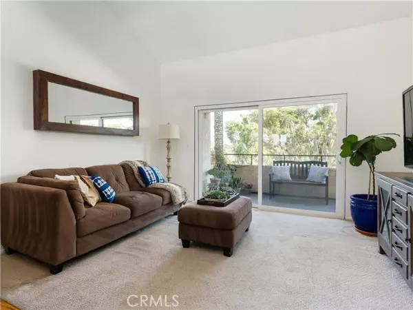 Harbor City, CA 90710,26051 Vermont Avenue #301C