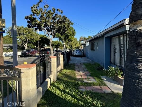 10802 Doty Avenue, Inglewood, CA 90303