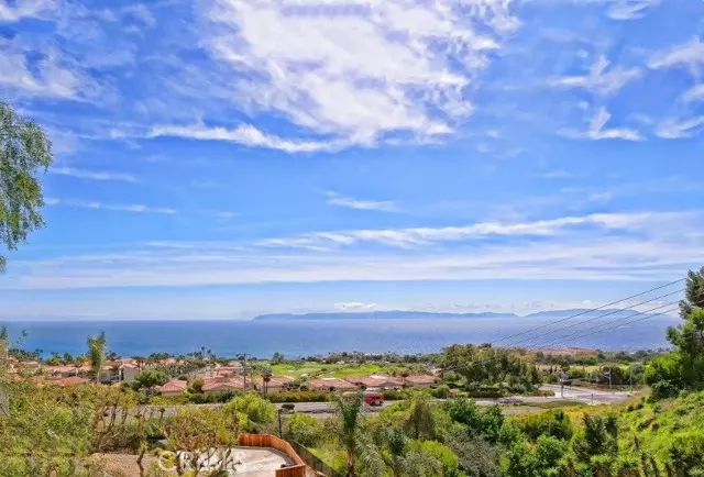 51 Albero Court, Rancho Palos Verdes, CA 90275