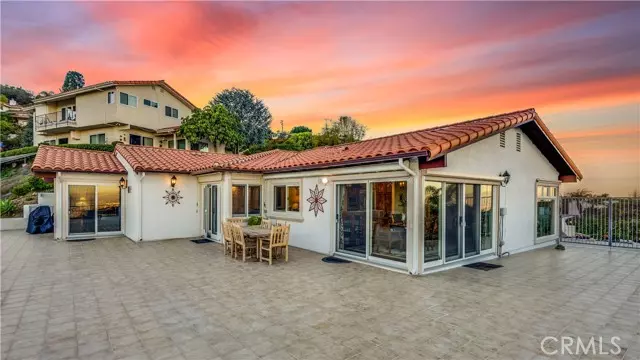 3360 Crownview Drive, Rancho Palos Verdes, CA 90275