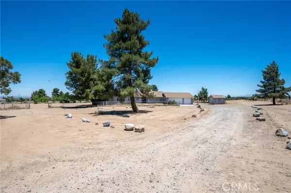 Phelan, CA 92371,9474 Paramount Road