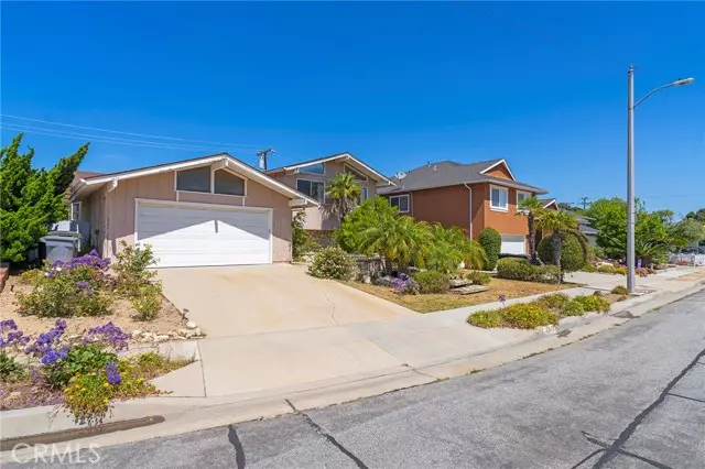 22615 Felbar Avenue, Torrance, CA 90505