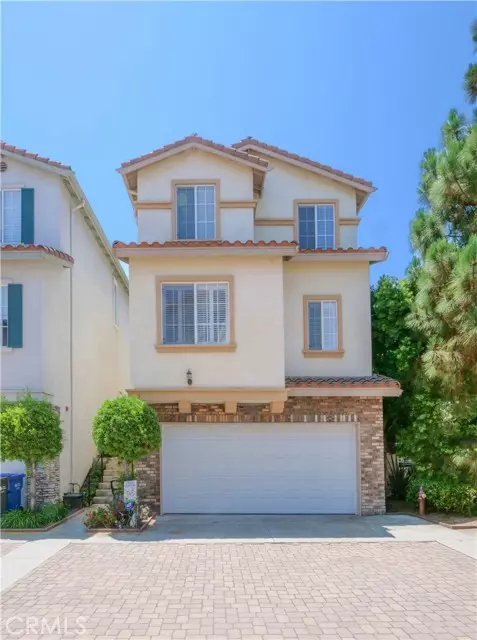 Redondo Beach, CA 90278,700 Meyer Lane #5