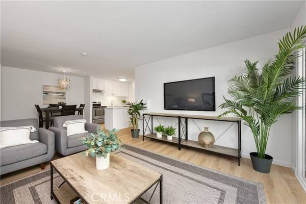 607 S Prospect Avenue #201,  Redondo Beach,  CA 90277