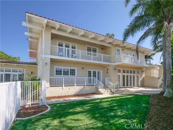 Palos Verdes Estates, CA 90274,989 Via Rincon