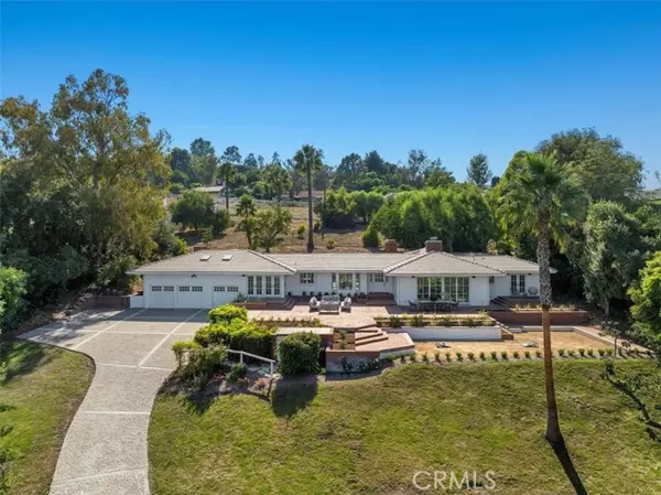 Rolling Hills, CA 90274,1 Outrider Road