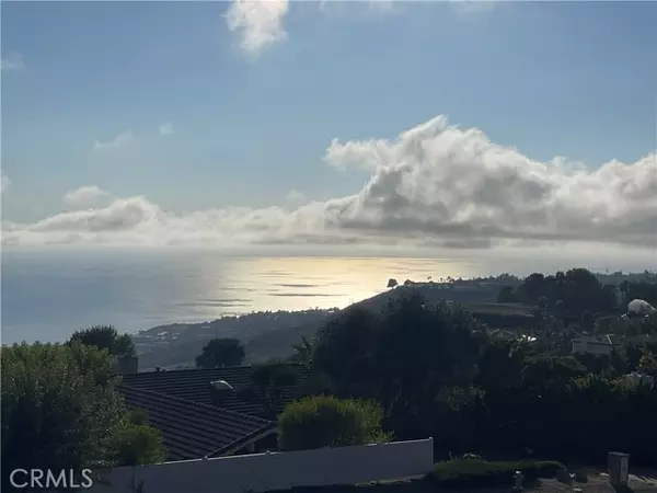 Rancho Palos Verdes, CA 90275,36 Oceanaire Drive