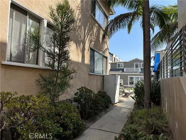 Manhattan Beach, CA 90266,125 9th Street