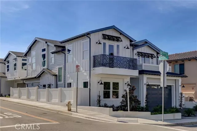 Redondo Beach, CA 90278,2322 Marshallfield Lane