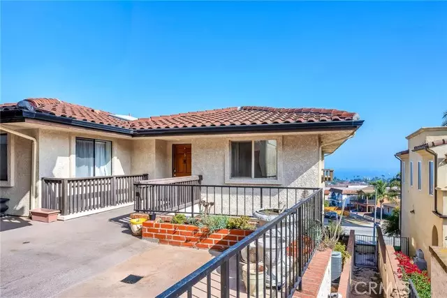 2906 Baywater Avenue #6, San Pedro, CA 90731