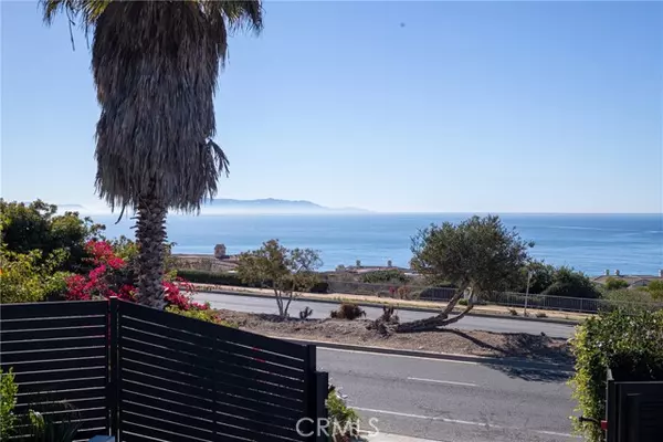 Rancho Palos Verdes, CA 90275,30502 Palos Verdes Drive