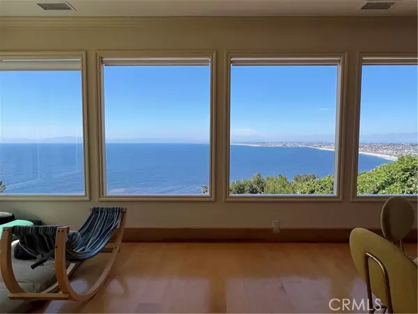 Palos Verdes Estates, CA 90274,1661 Via Arriba