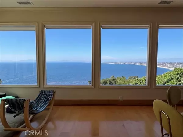 Palos Verdes Estates, CA 90274,1661 Via Arriba