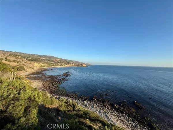 Rancho Palos Verdes, CA 90275,32614 Coastsite Drive #306/F