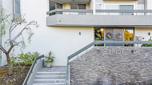 28121 Highridge Rd #207, Rolling Hills Estates, CA 90274