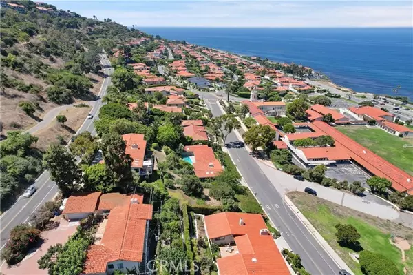 Palos Verdes Estates, CA 90274,360 Via Almar