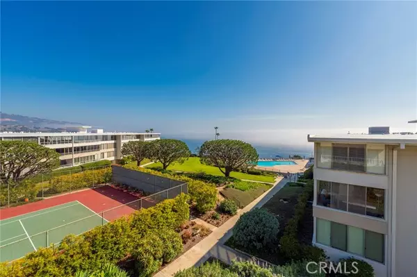 Rancho Palos Verdes, CA 90275,32724 Coastsite Drive #202