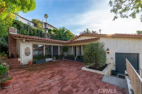 Palos Verdes Estates, CA 90274,536 Via Almar