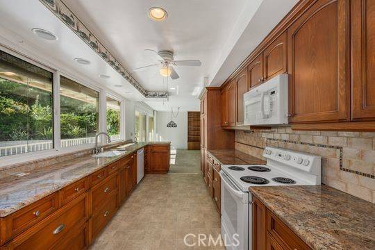 1544 Via Boronada, Palos Verdes Estates, CA 90274