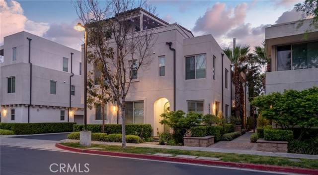 Hawthorne, CA 90250,5225 Pacific Terrace