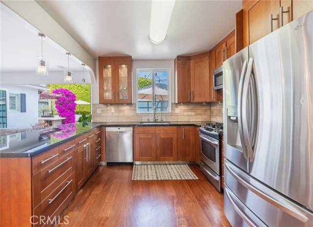 Los Angeles, CA 90045,7838 Stewart Avenue
