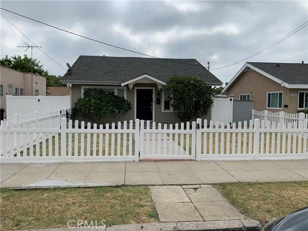 1150 N Fries Avenue, Wilmington, CA 90744