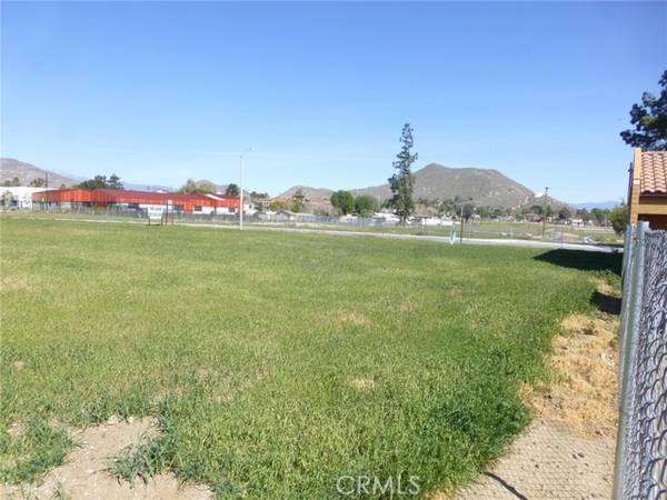 Jurupa Valley, CA 92509,5774 Tilton Ave.