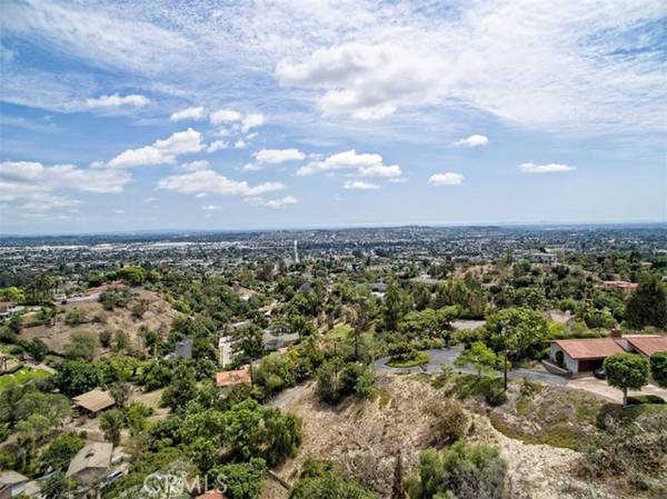 La Habra Heights, CA 90631,1601 N Walnut