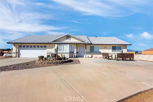 7375 Smoke Tree Road, Phelan, CA 92371