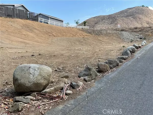 Lake Elsinore, CA 92530,0 Mesa