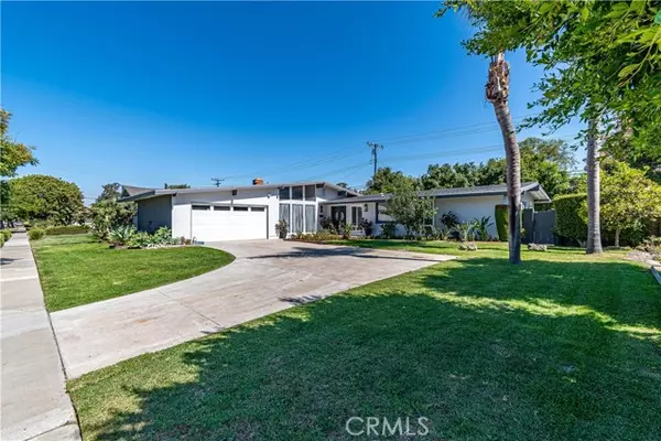 12732 Foster Road, Rossmoor, CA 90720