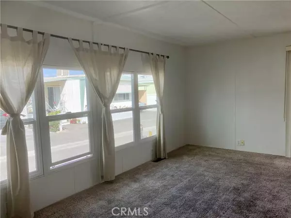 Long Beach, CA 90803,6234 Emerald Cove #168