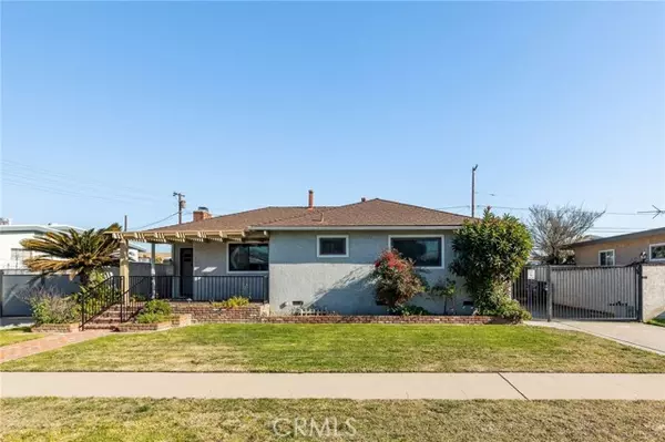 2230 Farolito Avenue, Long Beach, CA 90815