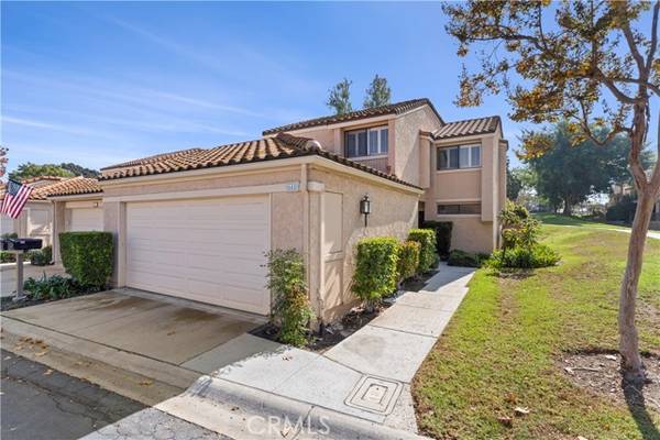 645 Colonial Circle, Fullerton, CA 92835