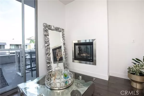 Long Beach, CA 90802,433 Pine Avenue #409