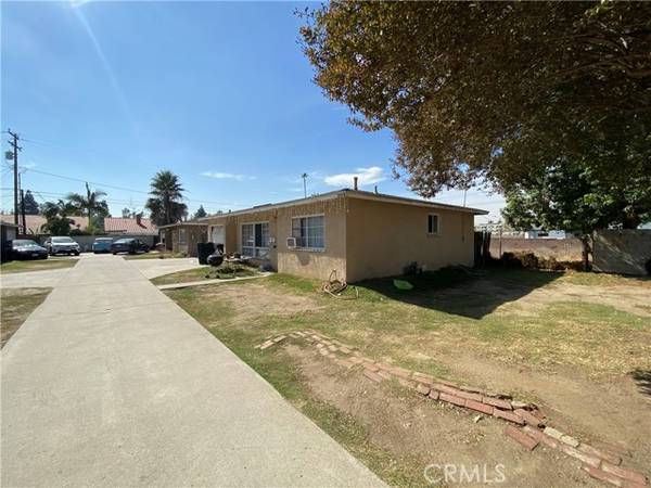 Downey, CA 90240,7224 Florence Avenue