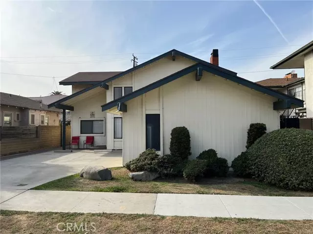 771 Newport Avenue, Long Beach, CA 90804